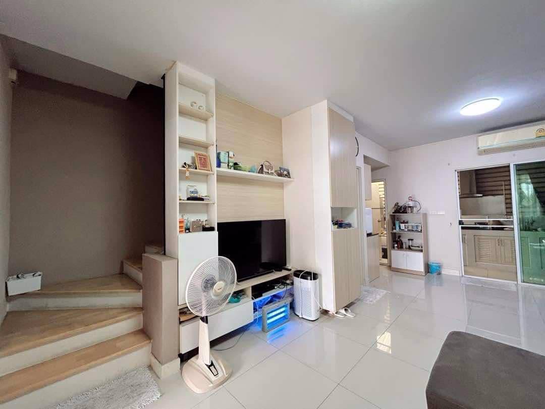 ขายทาวน์โฮม-3-ชั้น-โครงการ-อารียา-เดลี่-เกษตร-นวมินทร์-ใกล้รถไฟฟ้าสายสีชมพู