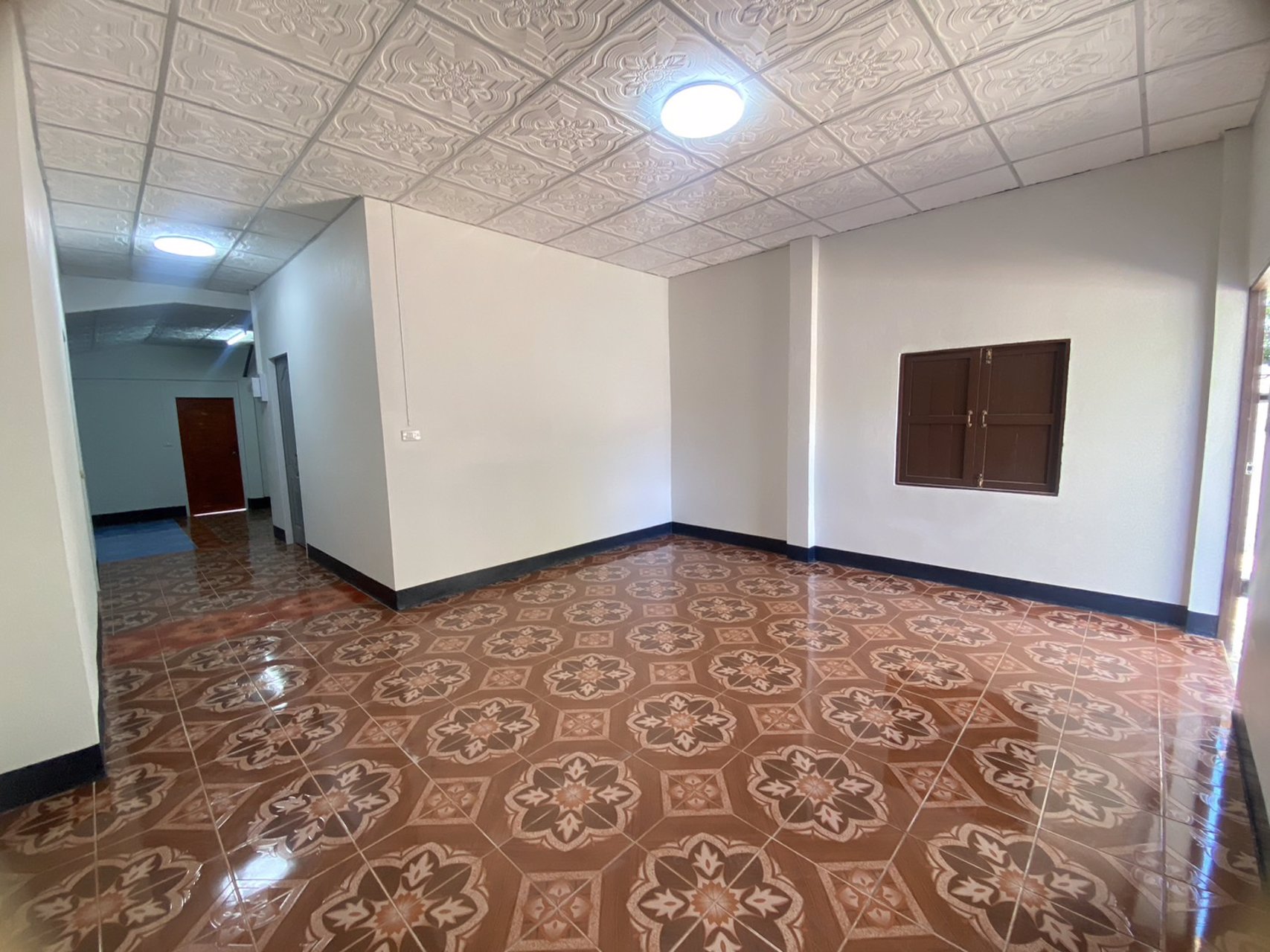 ขายบ้านพร้อมที่ดิน-125-ล้านบาท-ฟรีค่าโอน