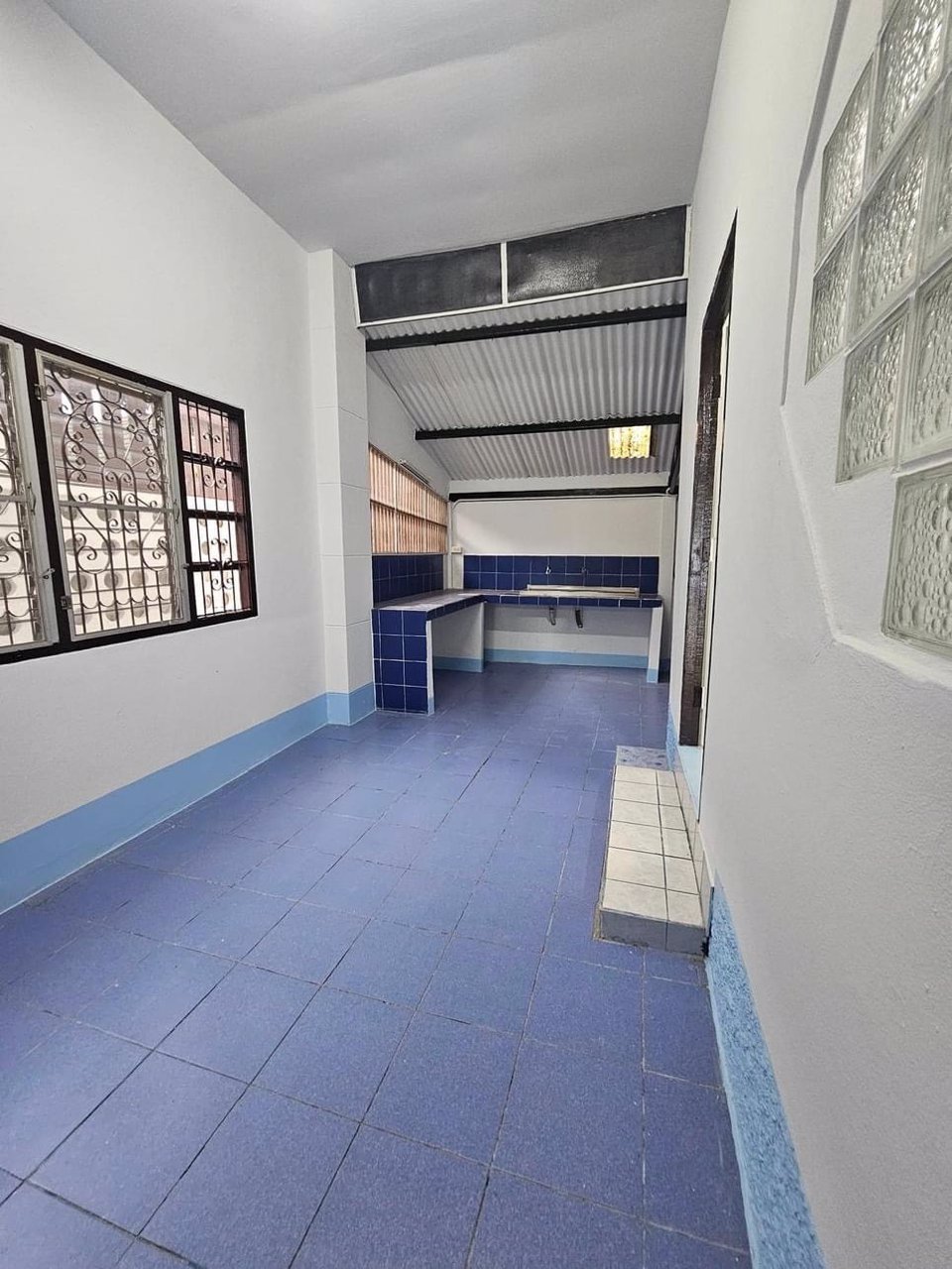 ขาย-บ้านรีโนเวทใหม่-โซนนิคมลำพูน-หมู่บ้านเอสวีแลนด์