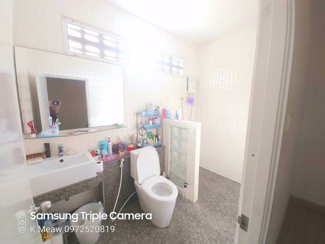 出售ขายถูก-ทาวน์เฮ้าส์หลังมุม-3นอน2น้ำ-45ตรว-ซลาดพร้าว107-แยก27