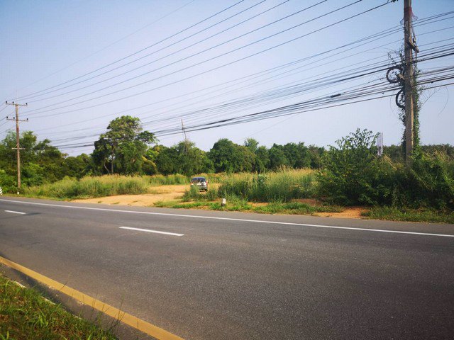 出售-ที่ดินเปล่าถมเเล้ว-หน้ากว้างสวย-ติดถนนสุขุมวิท-11-ไร่-736-ตรว