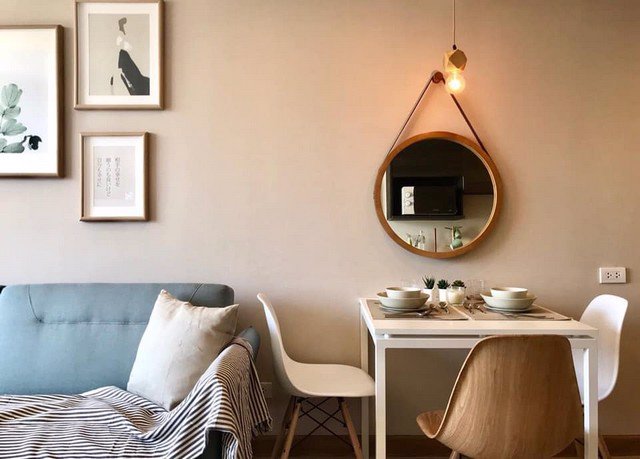 ขายถูกมากพร้อมผู้เช่า-คอนโดหรูในทองหล่อ-downtown-49-ขนาด-55-16-ตร-ม-ชั้น-5-ตึก-b-มี-2-นอน-2-น้ำ