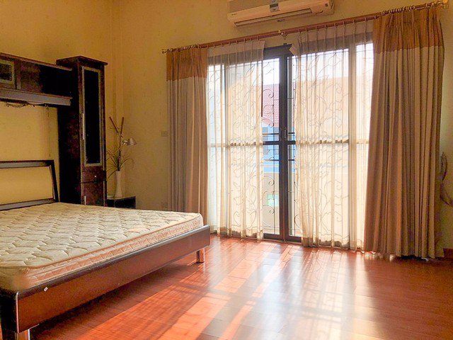 ทาวน์โฮม-โยธินพัฒนา3-มบ้านปริฉัตร-ออกถนวมินทร์111ลาดพร้าว101ซเเจ่มจันทร์-เกษตร-นวมินทร์