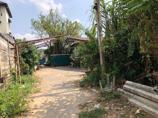 ขายที่ดินสวย-ติดแม่น้ำเจ้าพระยา-ใกล้ท่าเรือวัชรีวงค์-ใกล้สะพานพระราม4-ขนาด-3งาน3ตรว