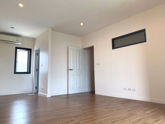 ขายบ้านทาวน์โฮม-3-ชั้น-ม-เดอะเมทโทร-รามคำแหง-วงแหวน-the-metro-ramkhamhaeng-wongwaen-ซ-มิสทีน