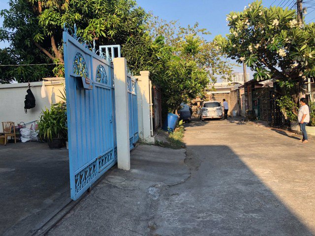 ขาย-อาคารพาณิชย์-ขนาด-2คูหา-เพชรเกษม-42-ขนาด79ตรว-4ชั้น-สภาพดีมาก