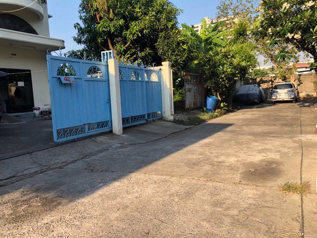 ขาย-อาคารพาณิชย์-ขนาด-2คูหา-เพชรเกษม-42-ขนาด79ตรว-4ชั้น-สภาพดีมาก