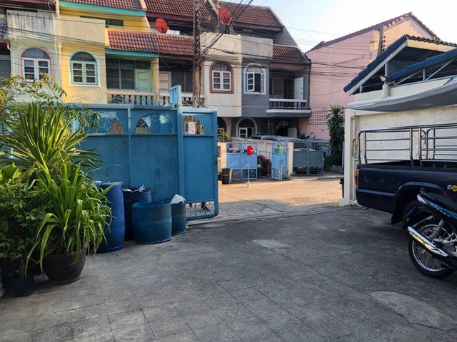 ขาย-อาคารพาณิชย์-ขนาด-2คูหา-เพชรเกษม-42-ขนาด79ตรว-4ชั้น-สภาพดีมาก