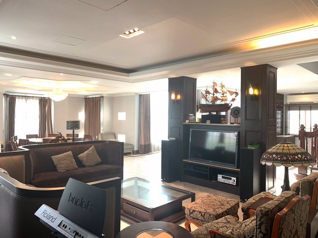 ให้เช่า-บ้านเดี่ยว-3-ชั้น-150-ตรว-หมู่บ้านปรีชา-ซอยรามคำแหง158-ถนนรามคำแหง