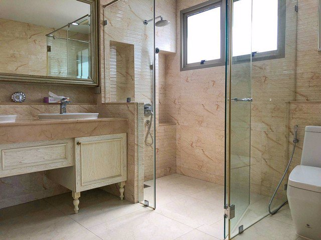 ขาย-ตึกออฟฟิศ-3ชั้น-พร้อมบ้านเดี่ยว-3-ชั้น-ซอย-นาคนิวาส-18-ถนน-ลาดพร้าว-71-เซ็นทรัลอีสวิลล์