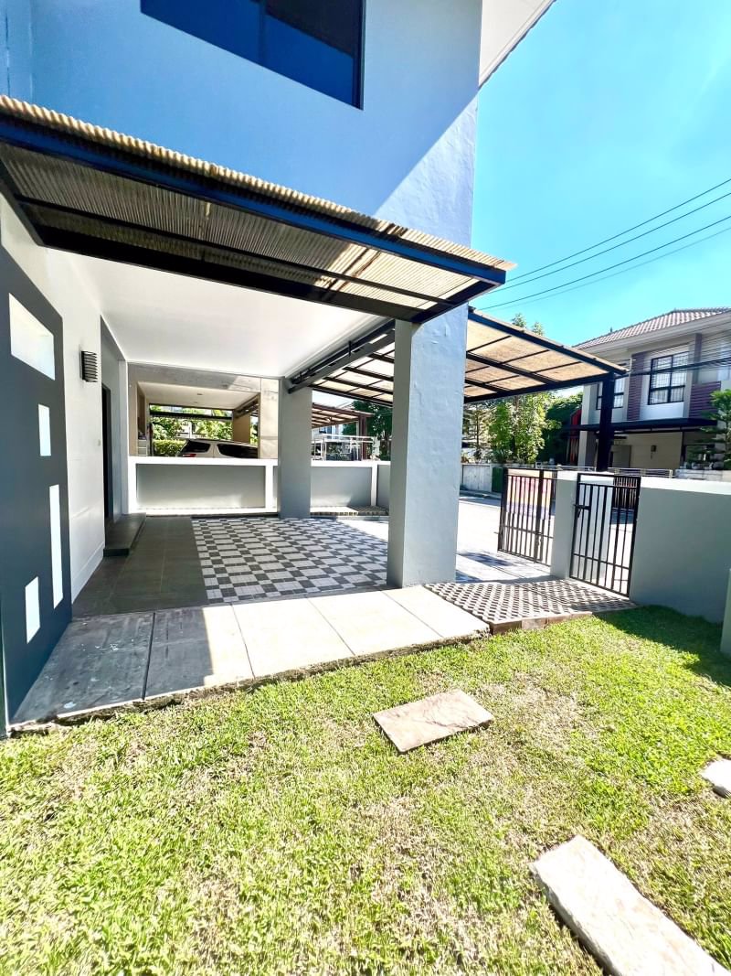 ขายด่วน-บ้านแฝด-สไตล์บ้านเดี่ยว-รีโนเวทใหม่