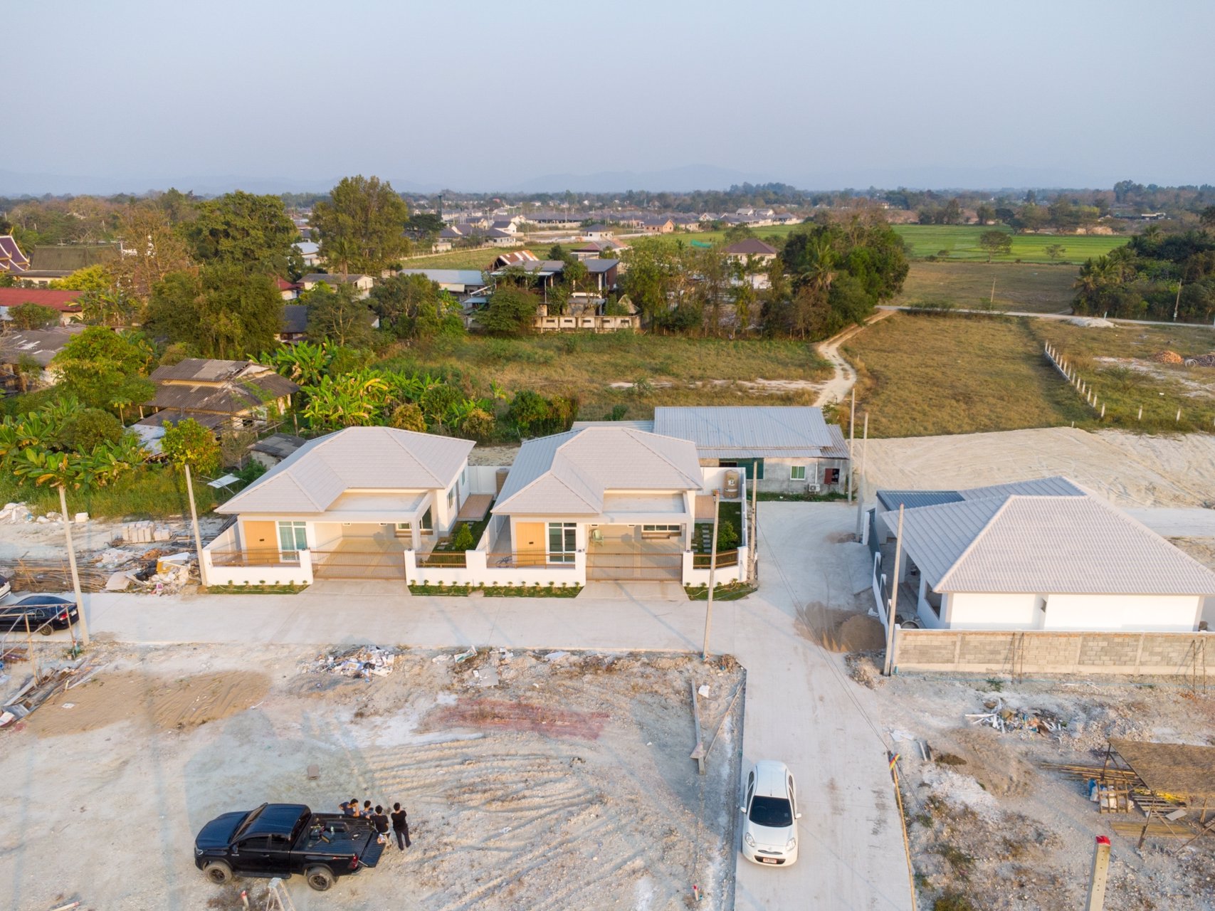 บ้านสไตล์มินิมอล-โมเดิร์น-minimal-modern-ตลาดท่ารั้ว-สันปูเลย-6-หลัง-เท่านั้น