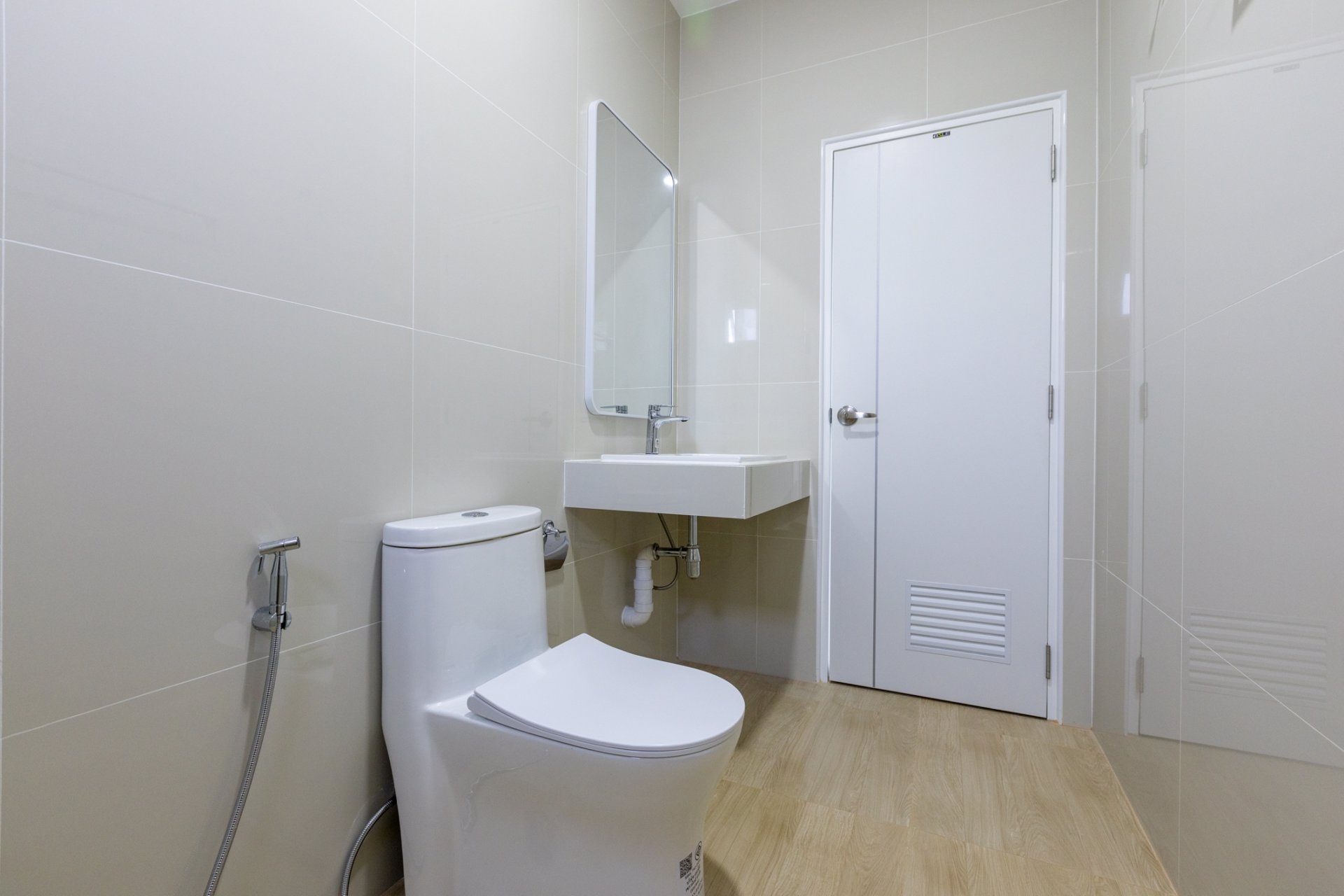 บ้านสไตล์มินิมอล-โมเดิร์น-minimal-modern-ตลาดท่ารั้ว-สันปูเลย-6-หลัง-เท่านั้น