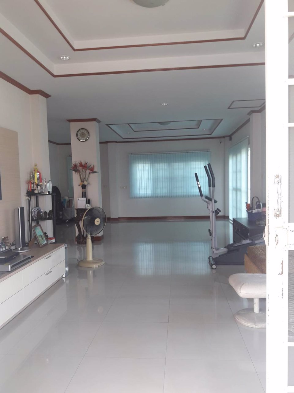 ขาย-มฟ้านันทวัน-ถนนประชาร่วมใจ-ตกแต่งแล้วพร้อมอยู่-สวยงาม