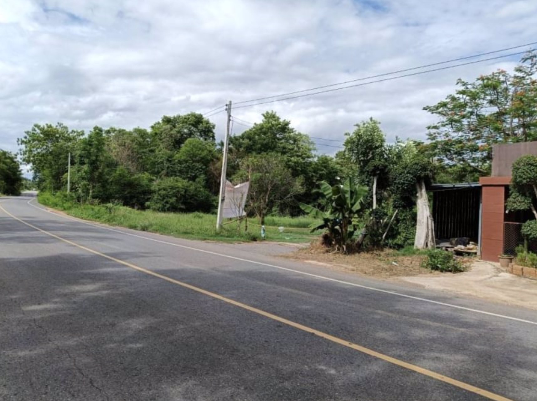 ขายที่ดินเปล่า-6ไร่ครึ่ง-ในเมืองหนองบัวลำภู-มีน้ำ-ไฟฟ้า