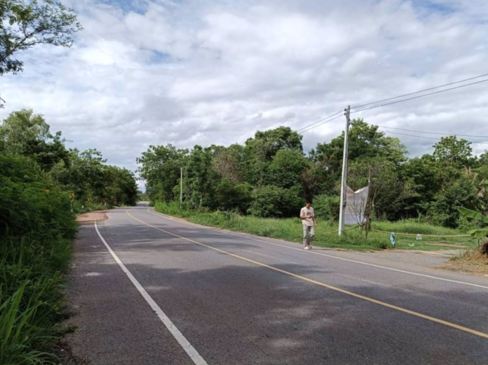 ขายที่ดินเปล่า-6ไร่ครึ่ง-ในเมืองหนองบัวลำภู-มีน้ำ-ไฟฟ้า