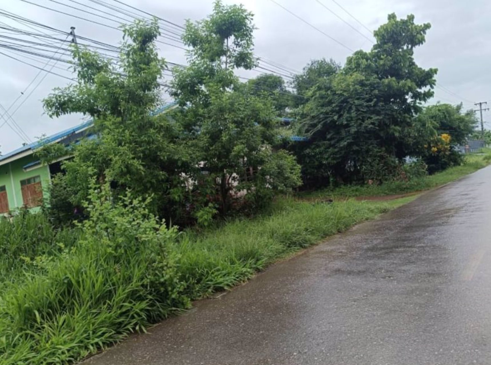 ขายที่ดิน-เนื้อที่-251ตรว-ถมแล้ว-ติดถนนคอนกรีต