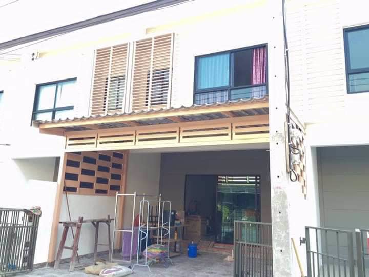 ขายทาวน์เฮ้าส์-พฤกษาไลท์-ล็อกซ์-สุขุมวิท-เทพารักษ์-สมุทรปราการ-3-ห้องนอน-2-ห้องน้ำ-ราคา-229-ล้านบาท