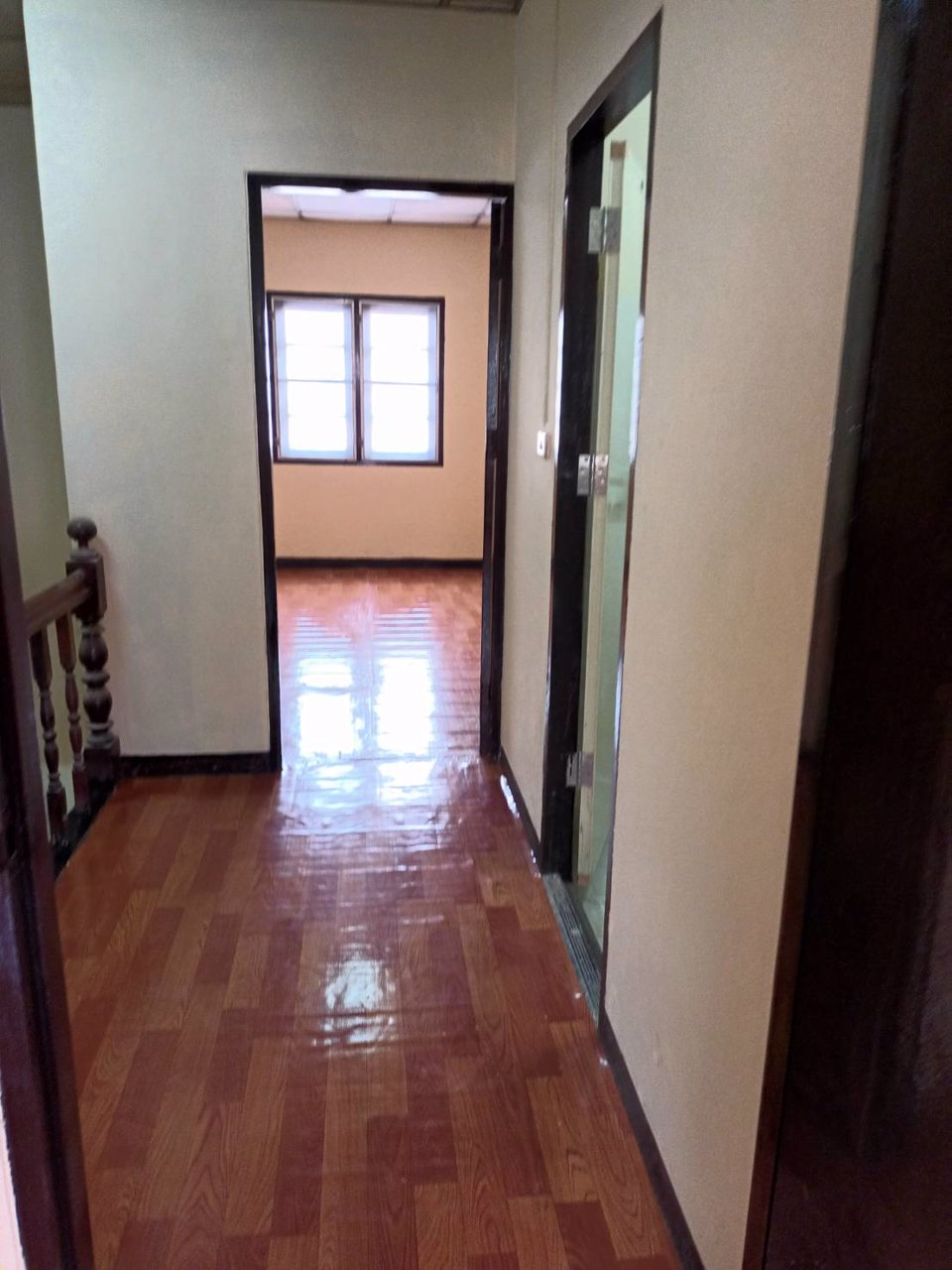 ให้เช่าทาวน์เฮ้าส์-3-ชั้น-4-ห้องนอน-3-ห้องน้ำ-ตบแต่งใหม่ทั้งหลัง-หมู่บ้านพงษ์ศิริชัย-2-ถเพขรเกษม