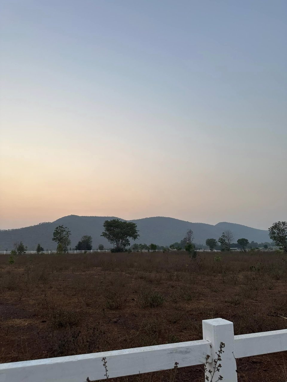 ขายที่ดินโครงการจังหวัดกาญ-อำเภอเลาขวัญ-โฉนดครุฑแดง-วิวเขา-น้ำไฟพร้อม