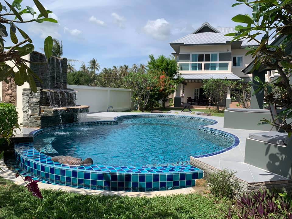 ขายบ้านเดี่ยวพร้อมที่ดิน-วิวสวย-ติดชายทะเล-มีสระว่ายน้ำ