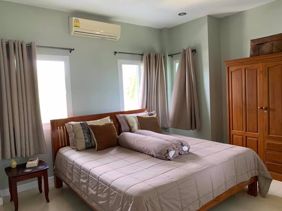 ขายบ้านเดี่ยวพร้อมที่ดิน-วิวสวย-ติดชายทะเล-มีสระว่ายน้ำ