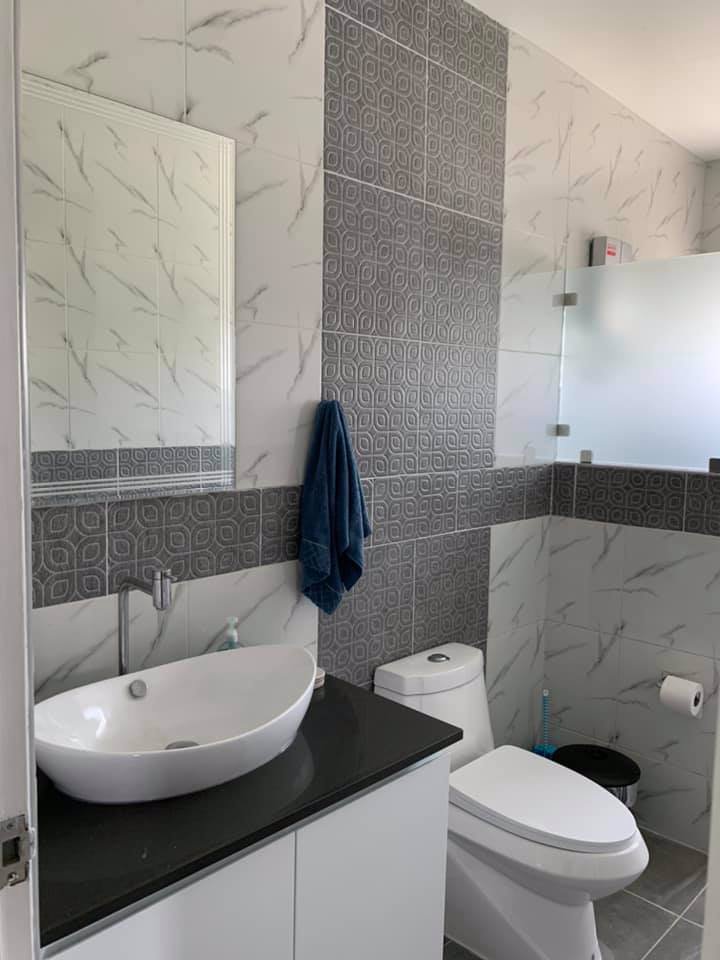 ขายบ้านเดี่ยวพร้อมที่ดิน-วิวสวย-ติดชายทะเล-มีสระว่ายน้ำ