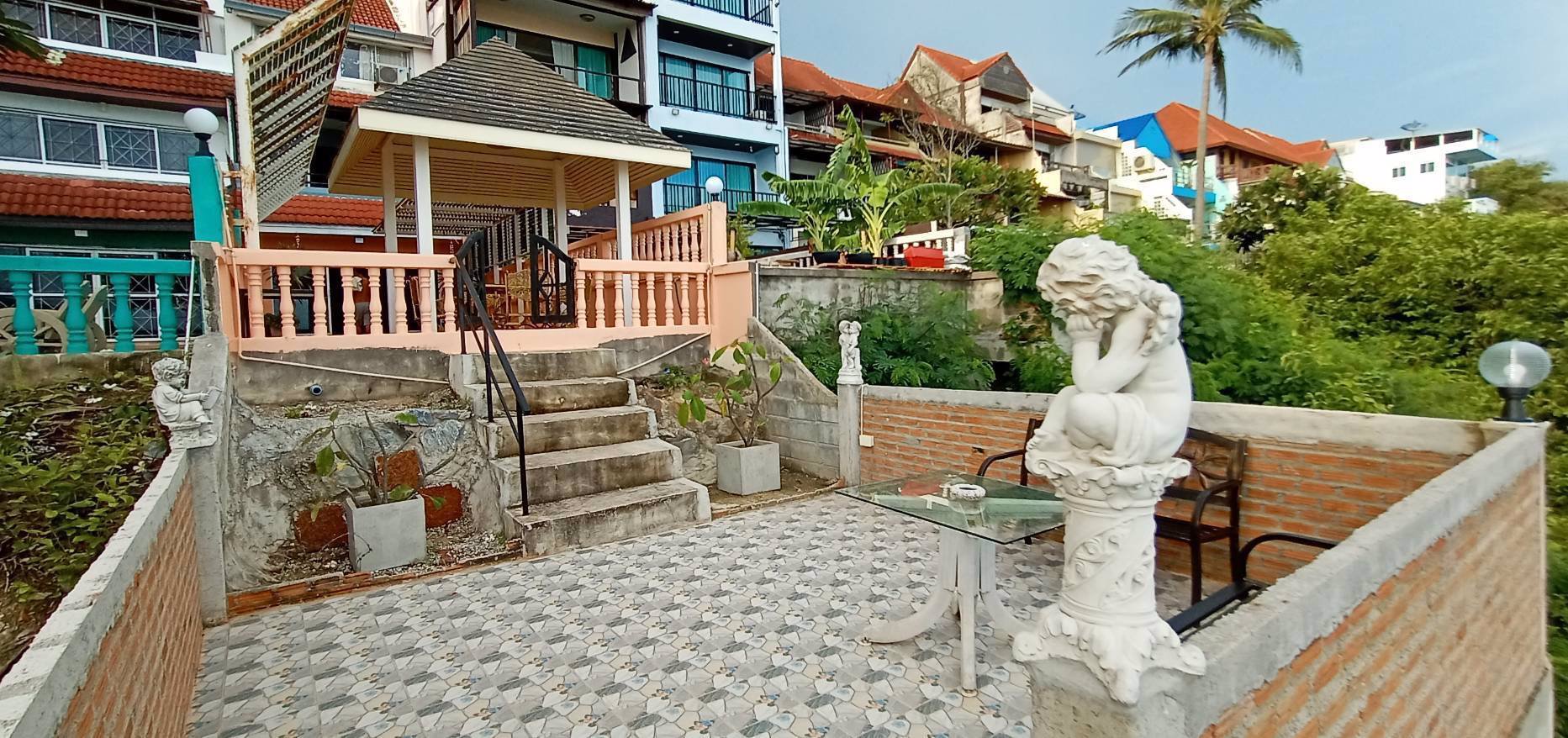 บ้านทาวน์เฮ้าส์-ริมทะเล-อบ้านฉาง-จระยอง