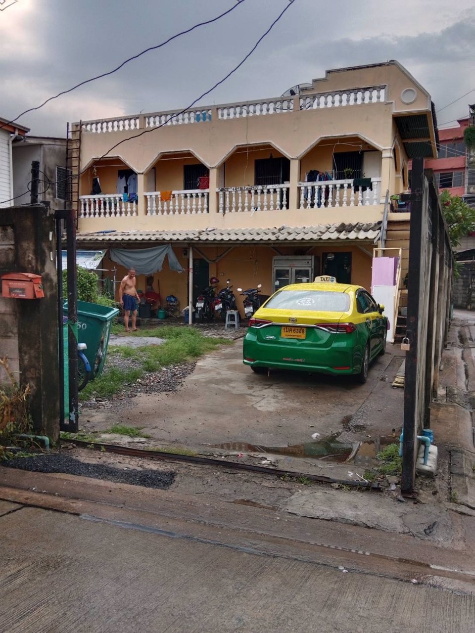 ขายที่ดิน-ขนาด-495-ตรว-พร้อมห้องเช่า-7-ห้อง-ยังมีผู้เช่าอยู่ปกติ