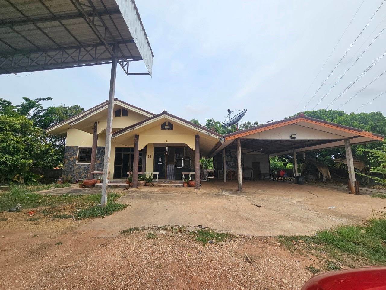 ขายบ้านพร้อมที่ดิน-ติดการไฟฟ้าส่วนภูมิภาคจังหวัดชัยภูมิ