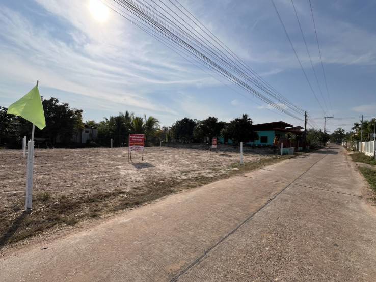 ขายที่ดินถมแล้ว-หมู่บ้าน-ตชดโคกสว่าง-ใกล้ศาลากลางสกลนคร