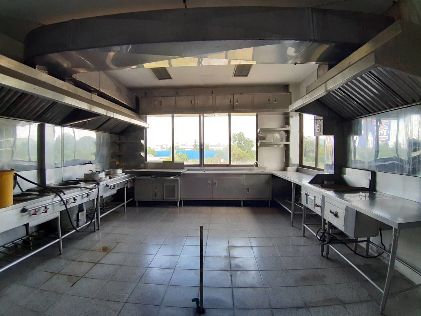 โรงงานพร้อมภัตตาคาร-น่าลงทุนมาก-ติดถสายเอเชีย-อำเภอโกรกพระ-นครสวรรค์