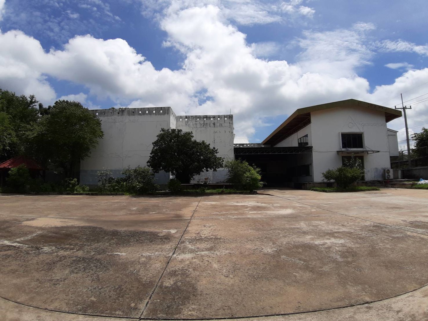 โรงงานพร้อมภัตตาคาร-น่าลงทุนมาก-ติดถสายเอเชีย-อำเภอโกรกพระ-นครสวรรค์