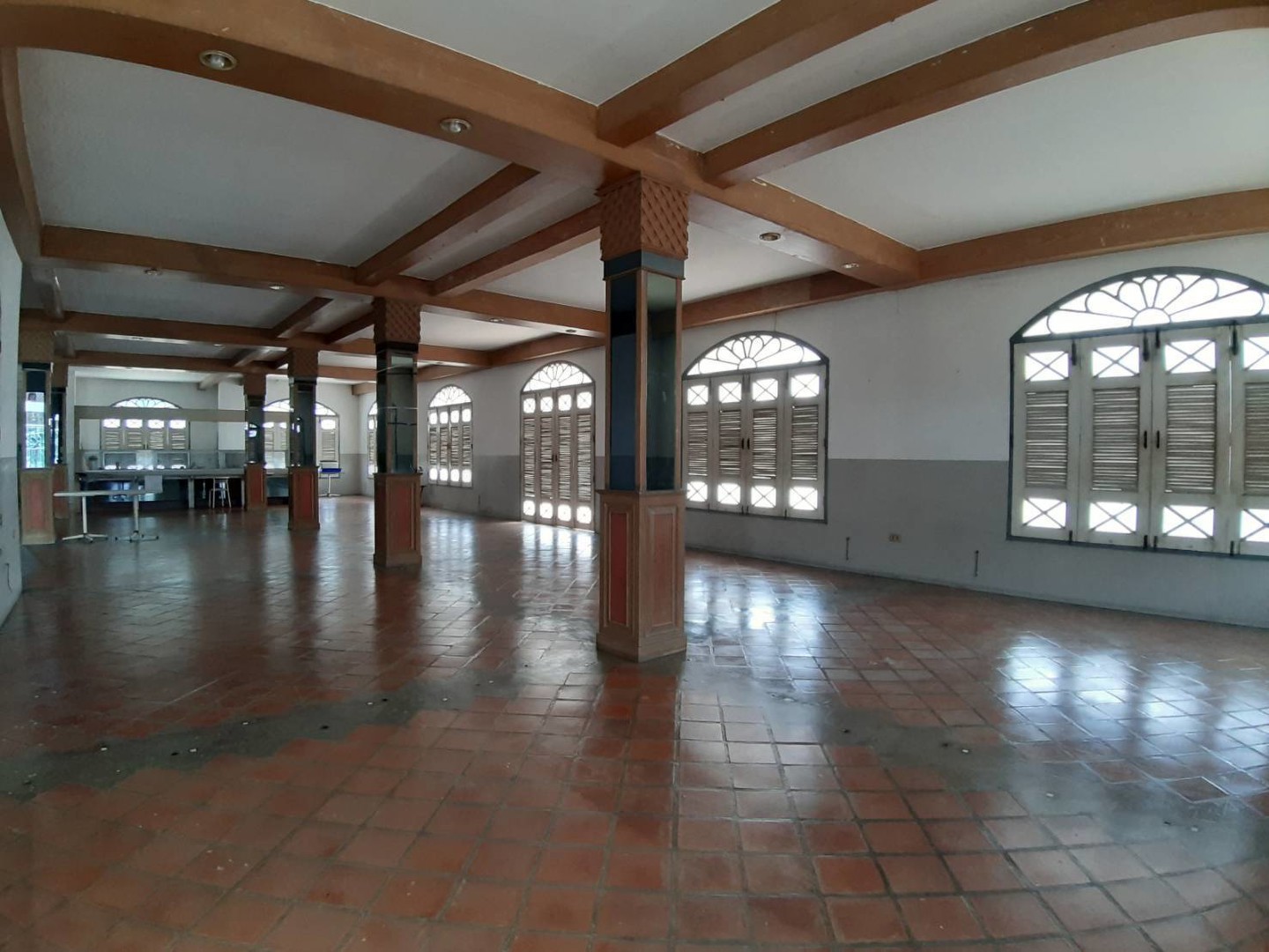 โรงงานพร้อมภัตตาคาร-น่าลงทุนมาก-ติดถสายเอเชีย-อำเภอโกรกพระ-นครสวรรค์