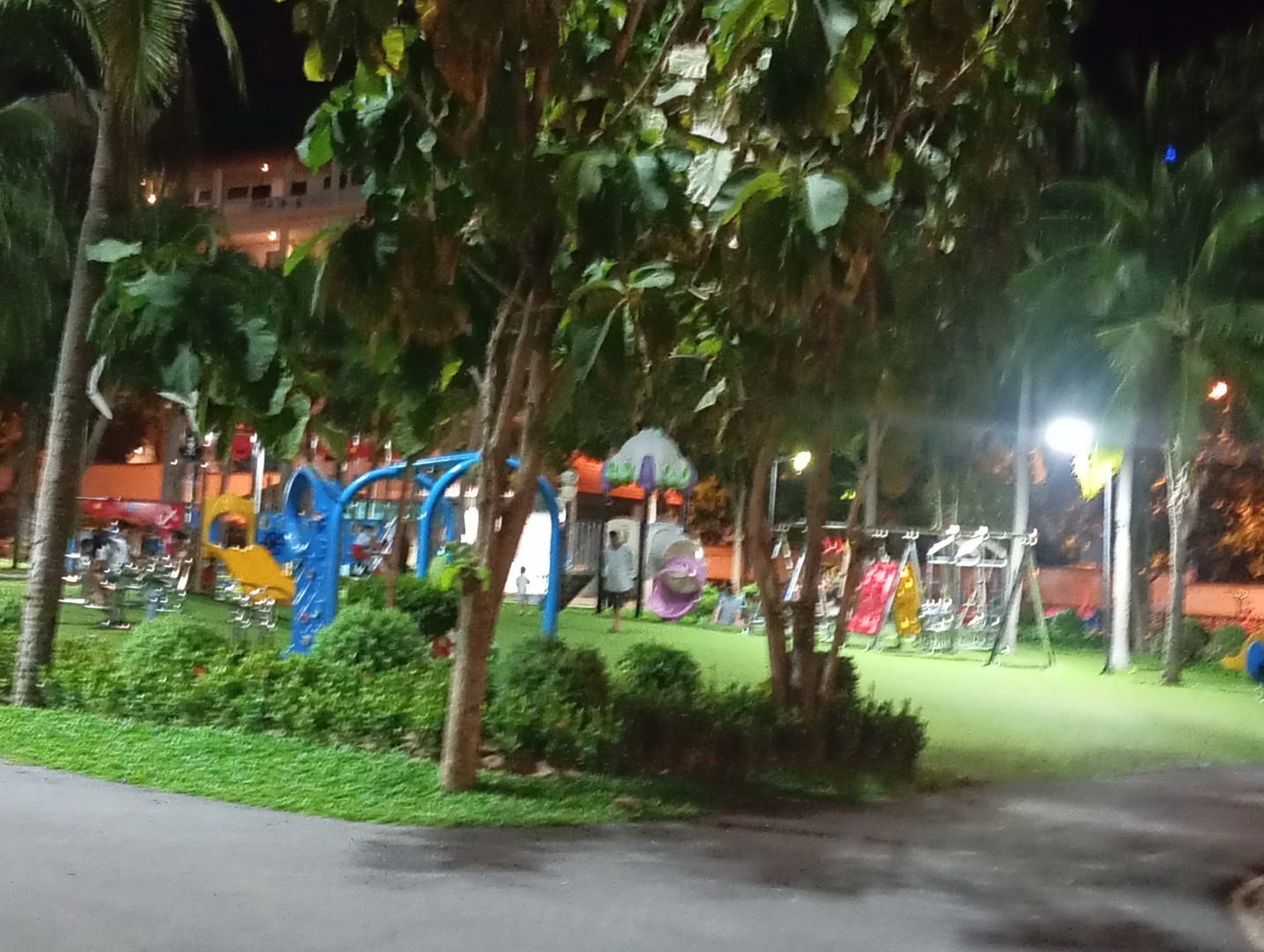 คอนโดหรู-ใกล้ชายทะเล-2ห้องนอน-2ห้องน้ำ-ฟรีเฟอร์แต่งครวิวสวย-พัทยานาจอมเทียน-nice-condo-for-sale