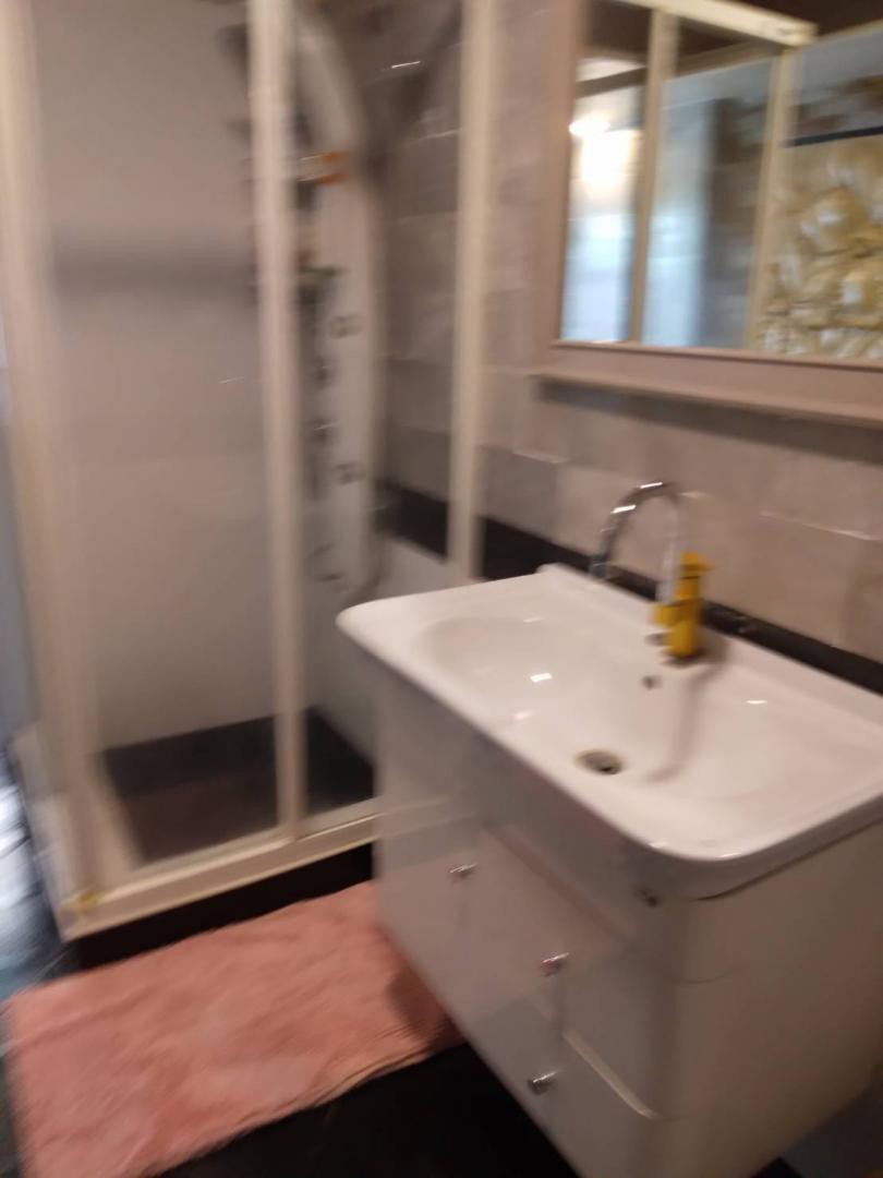 selling-single-house-private-pool-and-nice-vintage-pattanakarn-ขายบ้านเดี่ยวหรูมีสระว่ายน้ำ-พัฒนาการ