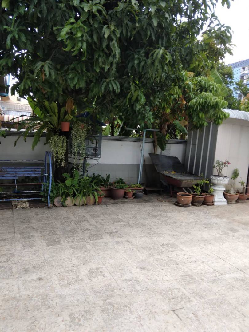 selling-single-house-private-pool-and-nice-vintage-pattanakarn-ขายบ้านเดี่ยวหรูมีสระว่ายน้ำ-พัฒนาการ