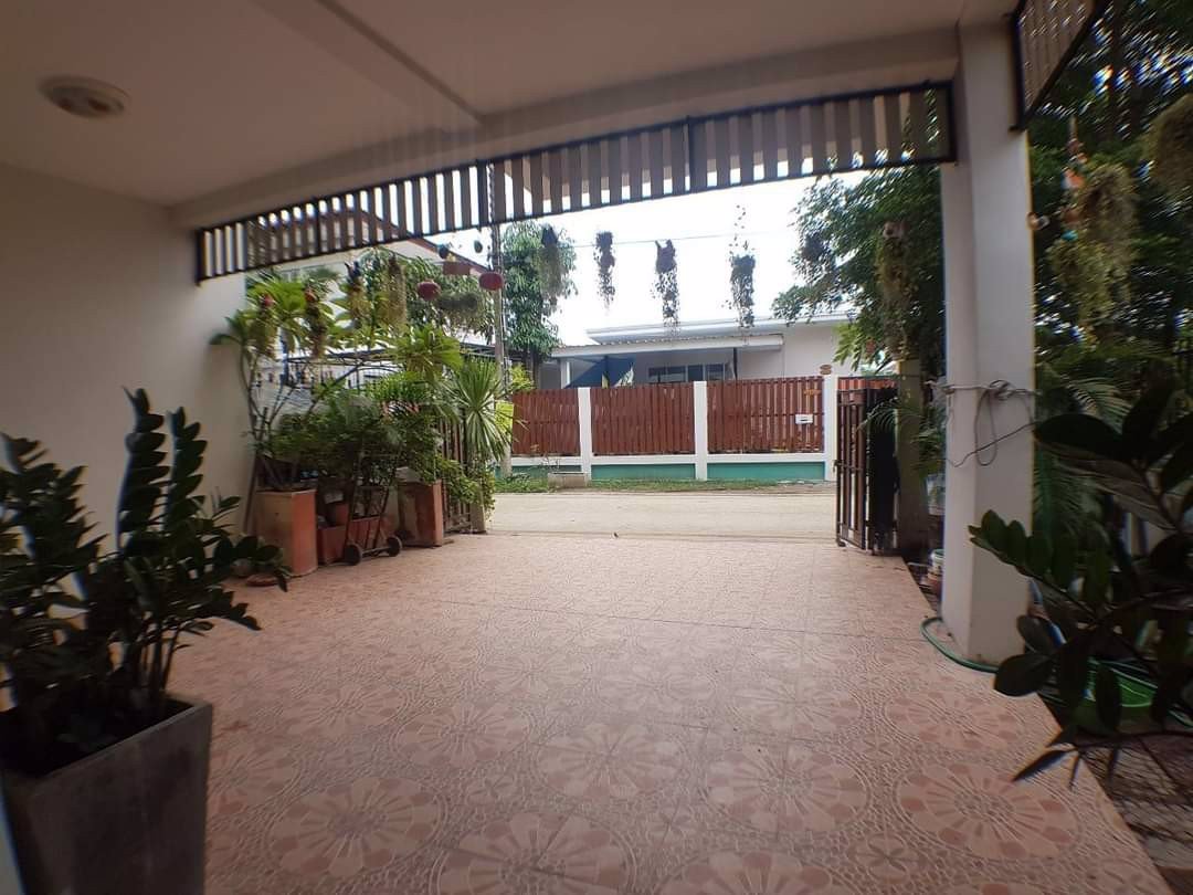 ขายบ้านแฝด-หลังริม-ด้านข้างไม่ติดใคร-ซอยมิตรอารีย์-2