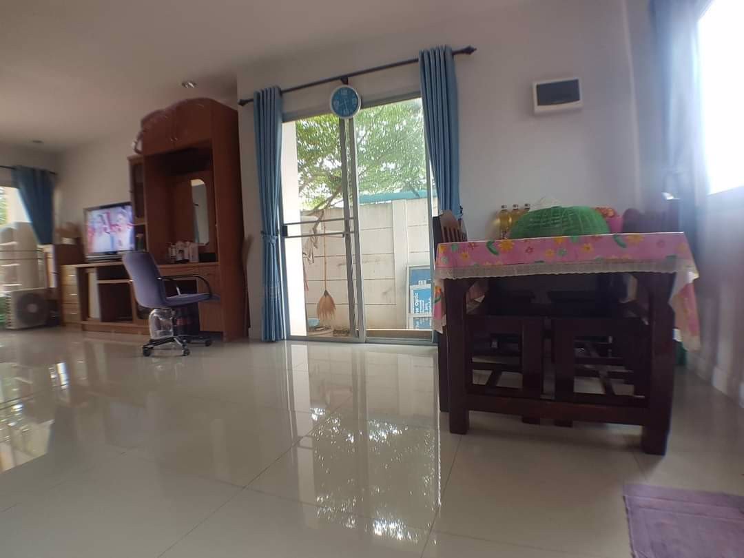 ขายบ้านแฝด-หลังริม-ด้านข้างไม่ติดใคร-ซอยมิตรอารีย์-2