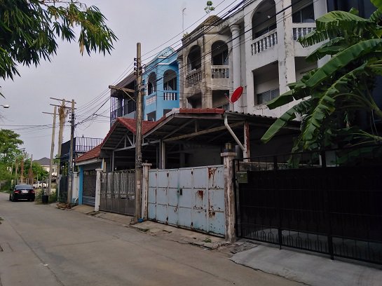 ขายด่วน-ทาวน์เฮ้าส์-3-ชั้น-ซอยพหลโยธิน-35-แยก-15-ใกล้-bts-รัชโยธิน