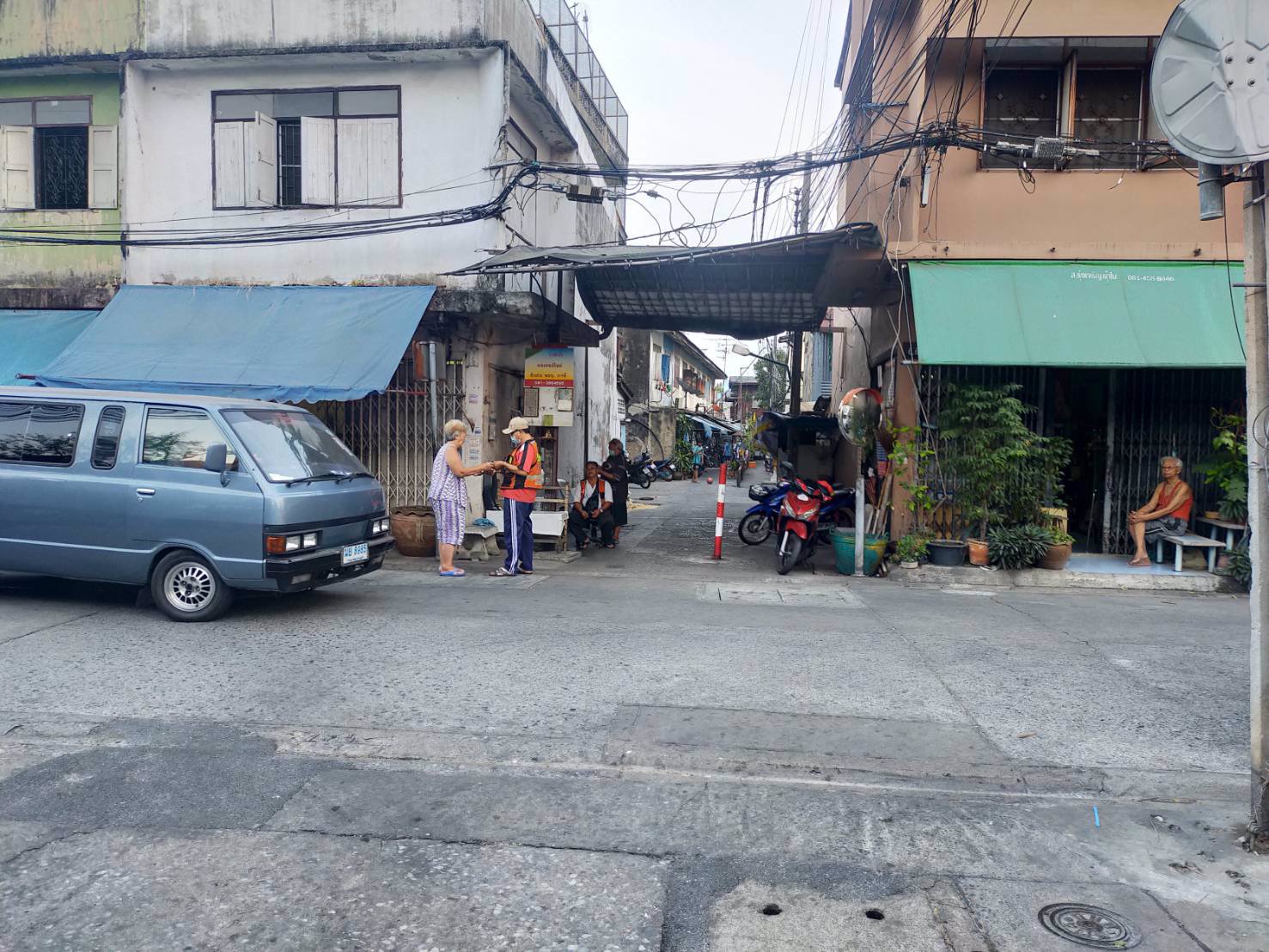 ขายที่ดินพร้อมตึกแถว-ซอยตากสิน-8-ใกล้-bts-โพธิ์นิมิตเพียง-100-เมตร