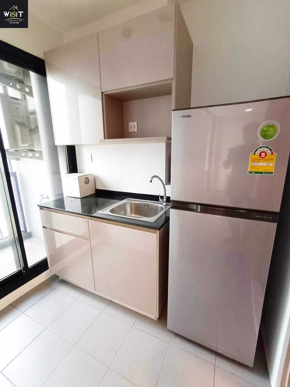 ขายด่วน-the-politan-rive-สุดยอดคอนโดริมแม่น้ำ