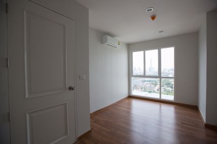 ขายด่วน-ถูกสุดๆ-2ห้องนอน-lot-สุดท้าย-วิวตึกใบหยก-ใจกลางย่านพระราม-9-เริ่มต้นราคาเพียง7xxxx-บาท-ตรม