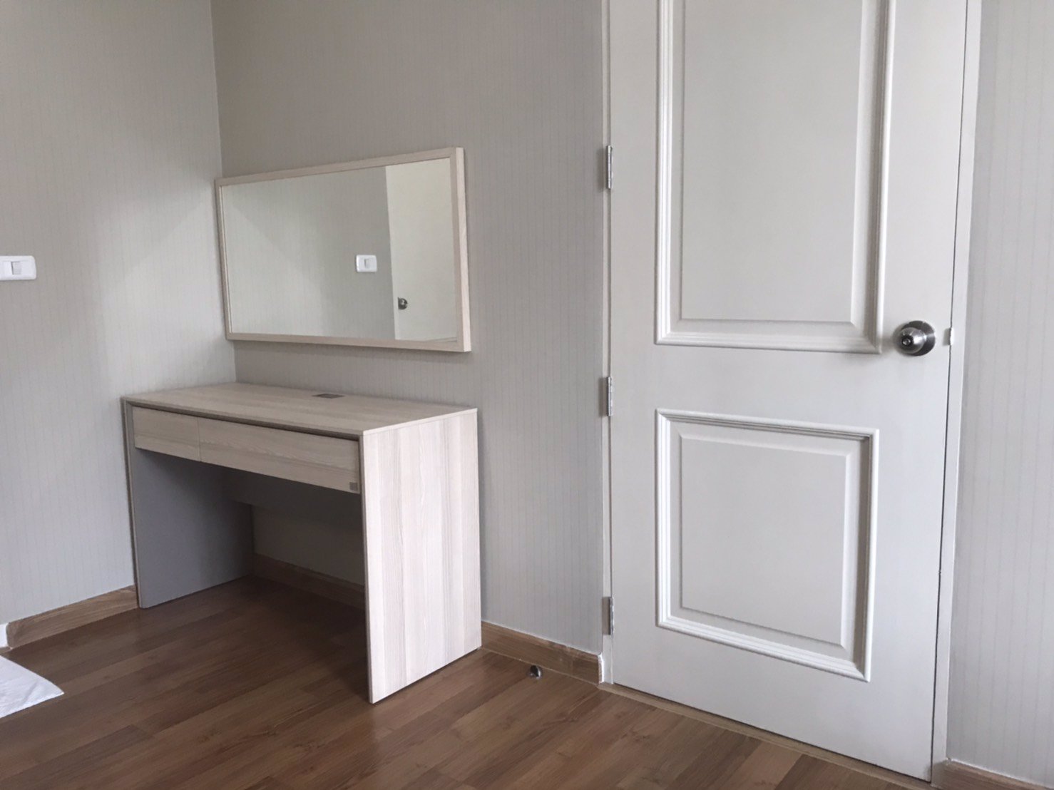 ขายด่วน-ถูกสุดๆในย่านนี้-เฟอร์ครบพร้อมอยู่-ชั้น12-วิวเมืองใจกลางย่านพระราม9