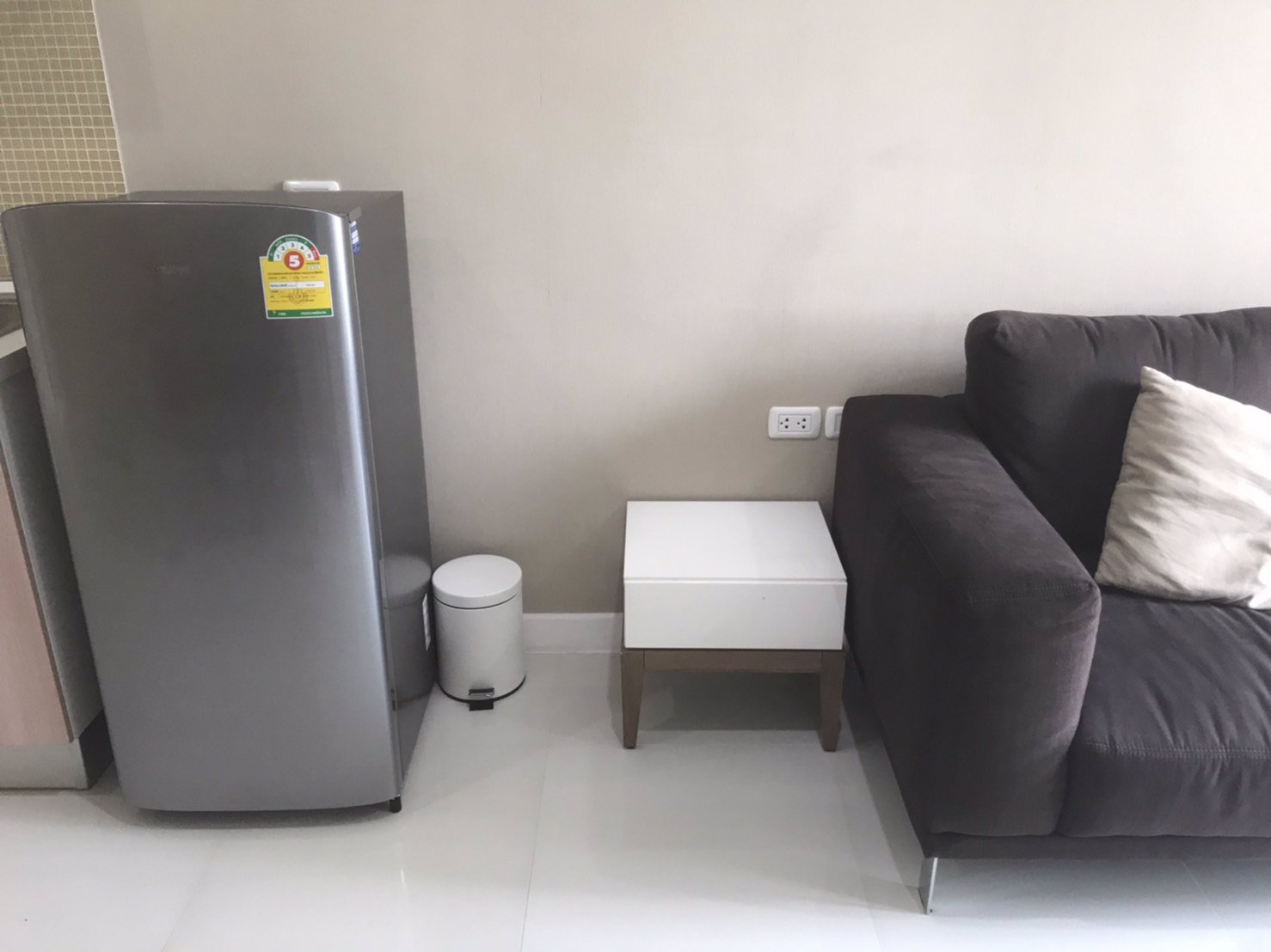 ขายด่วน-ถูกสุดๆในย่านนี้-เฟอร์ครบพร้อมอยู่-ชั้น12-วิวเมืองใจกลางย่านพระราม9