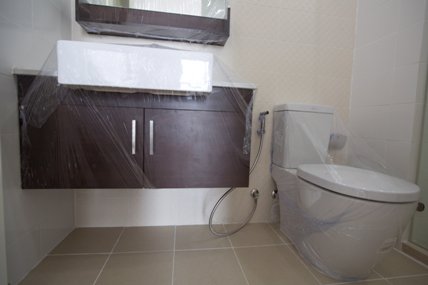 ขายด่วน-ถูกสุดๆ-2ห้องนอน-วิวตึกใบหยก-ใจกลางย่านพระราม-9-เริ่มต้นราคาเพียง7xxxx-บาท-ตรมเท่านั้น