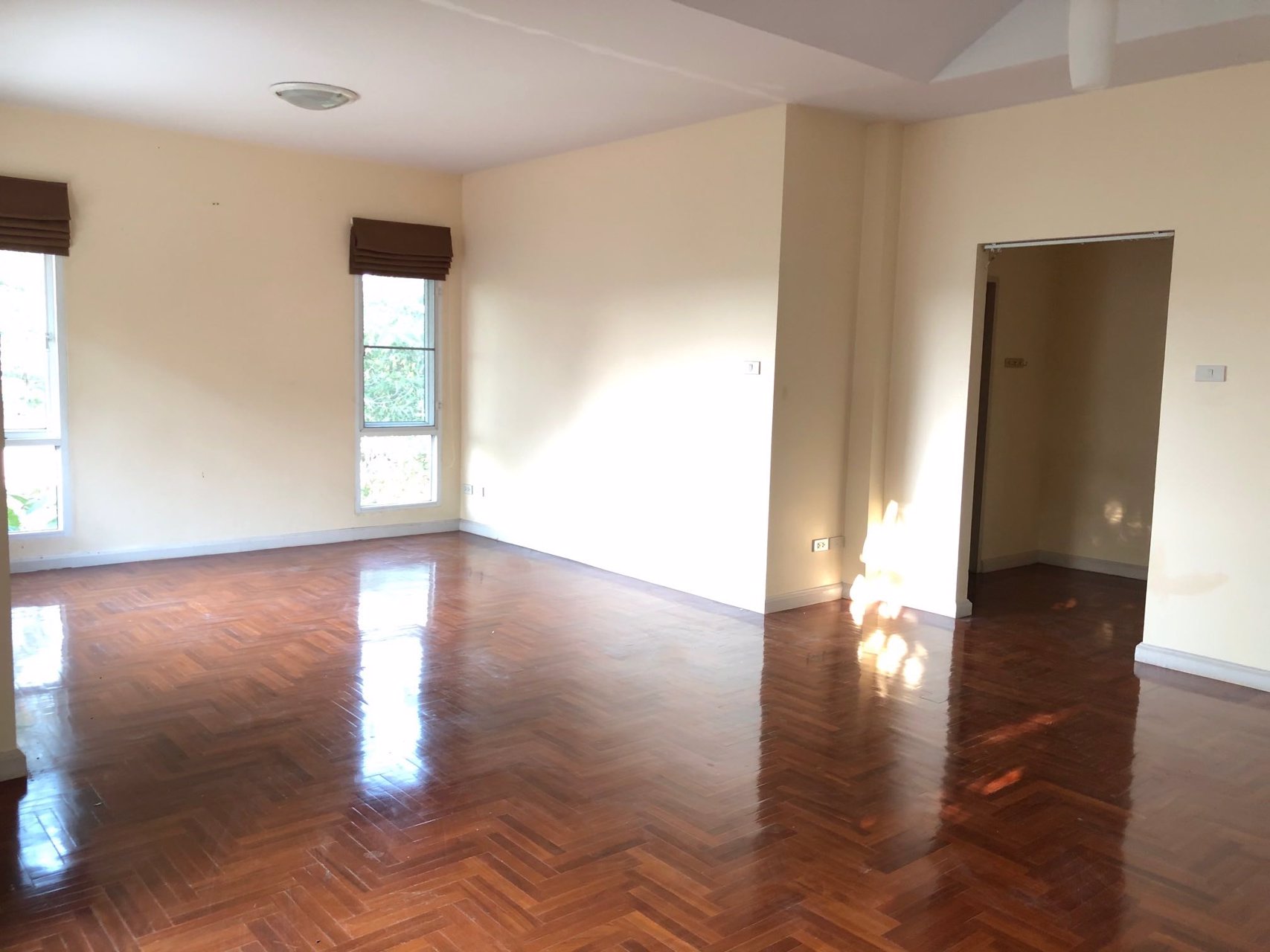 ขายบ้านมัณฑิกา-บางบอน3-เนื้อที่101ตรว-320ตรม