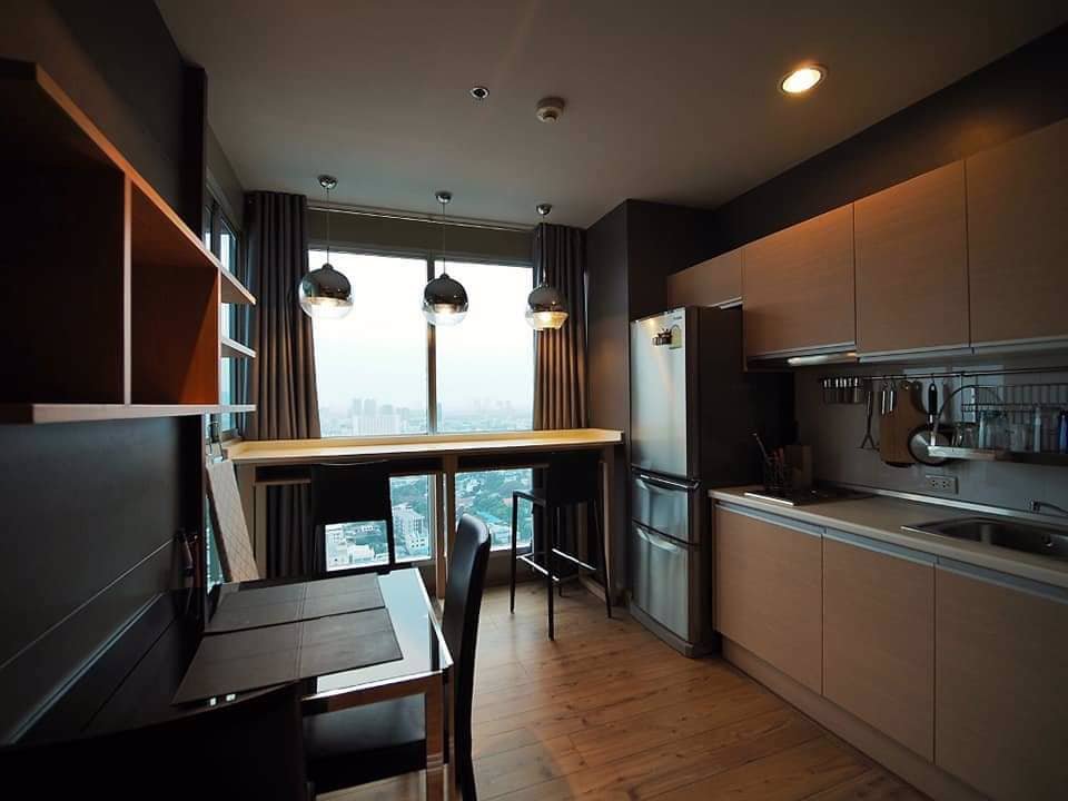 ให้เช่า-คอนโด-1-ห้องนอน-ใกล้-mrt-พระราม-9-คอนโดริทึ่ม-รัชดา-rhythm-ratchada