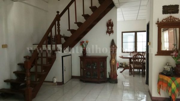 บ้านแฝด-70-ตรว-หมู่บ้าน-มัฆวานรังสรรค์-รังสิต-คลอง10