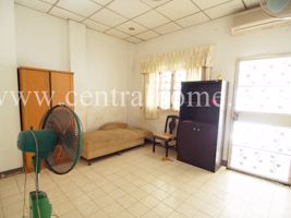 ทาวน์เฮ้าส์-3-ชั้น-หมู่บ้าน-เอกนคร-วัชรพล